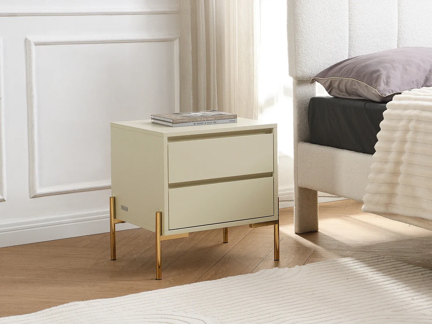 Beistelltisch mit 2 Schubladen aus MDF und Metall in Beige