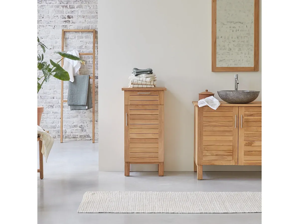 Kompakter Badezimmerhochschrank aus massivem Teakholz