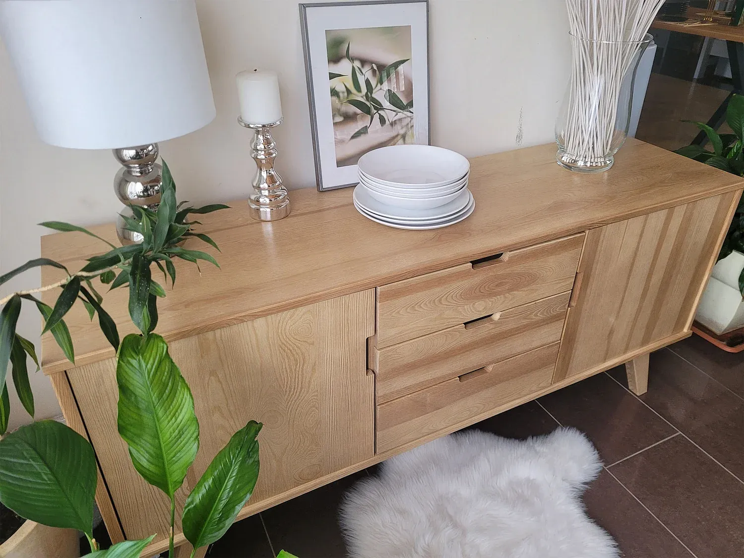 Massivholz Kommode mit Schubladen, Eicheoptik, 160 cm