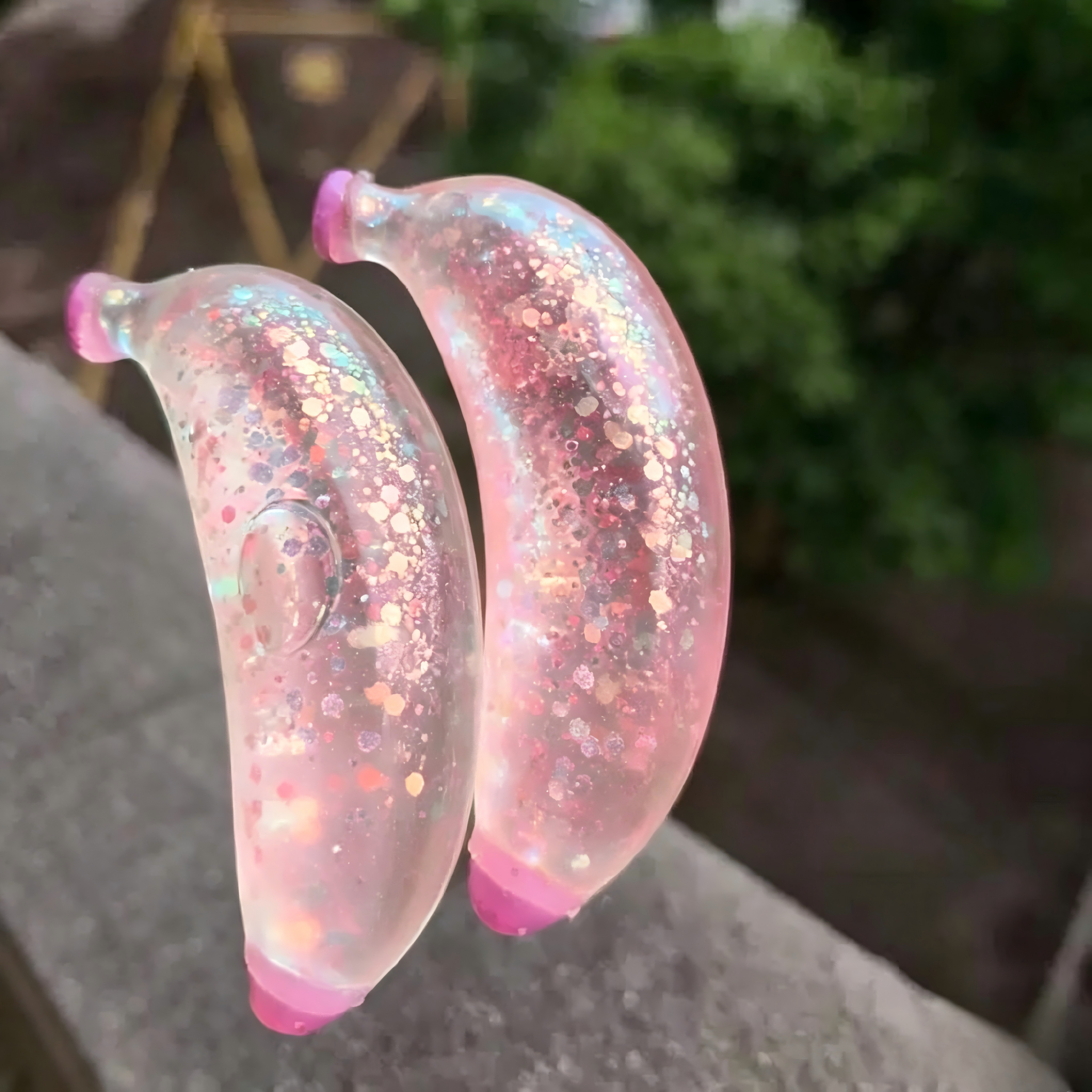 banana-shaped glitter squishy toys