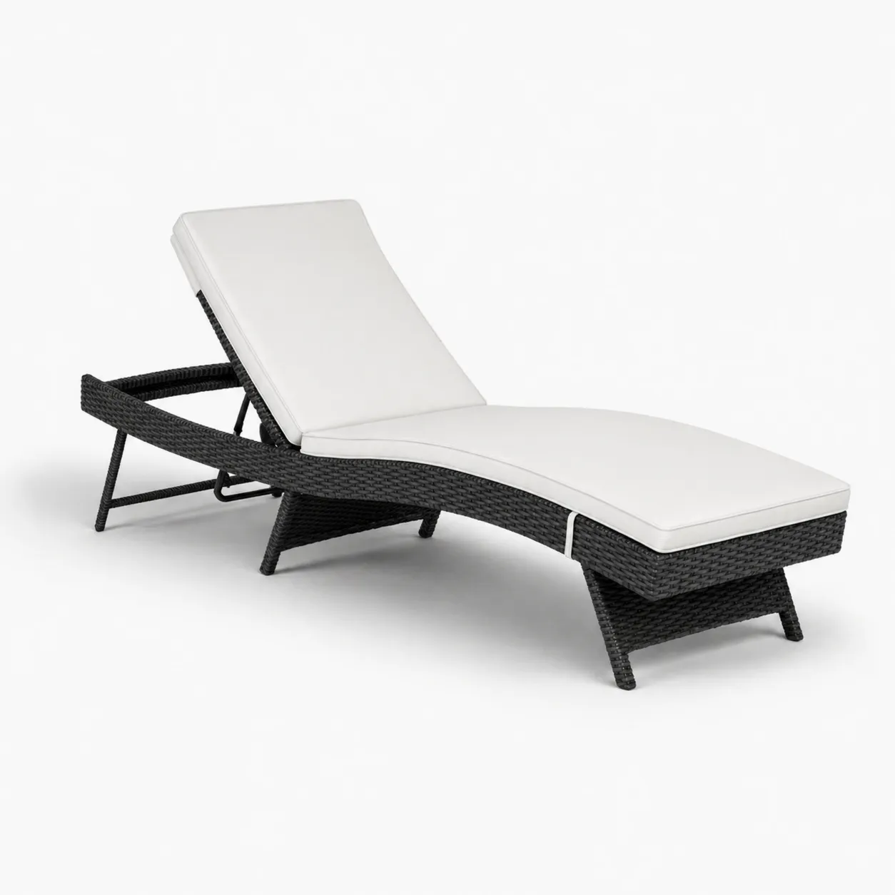 Chaise longue en résine tressée avec coussin blanc