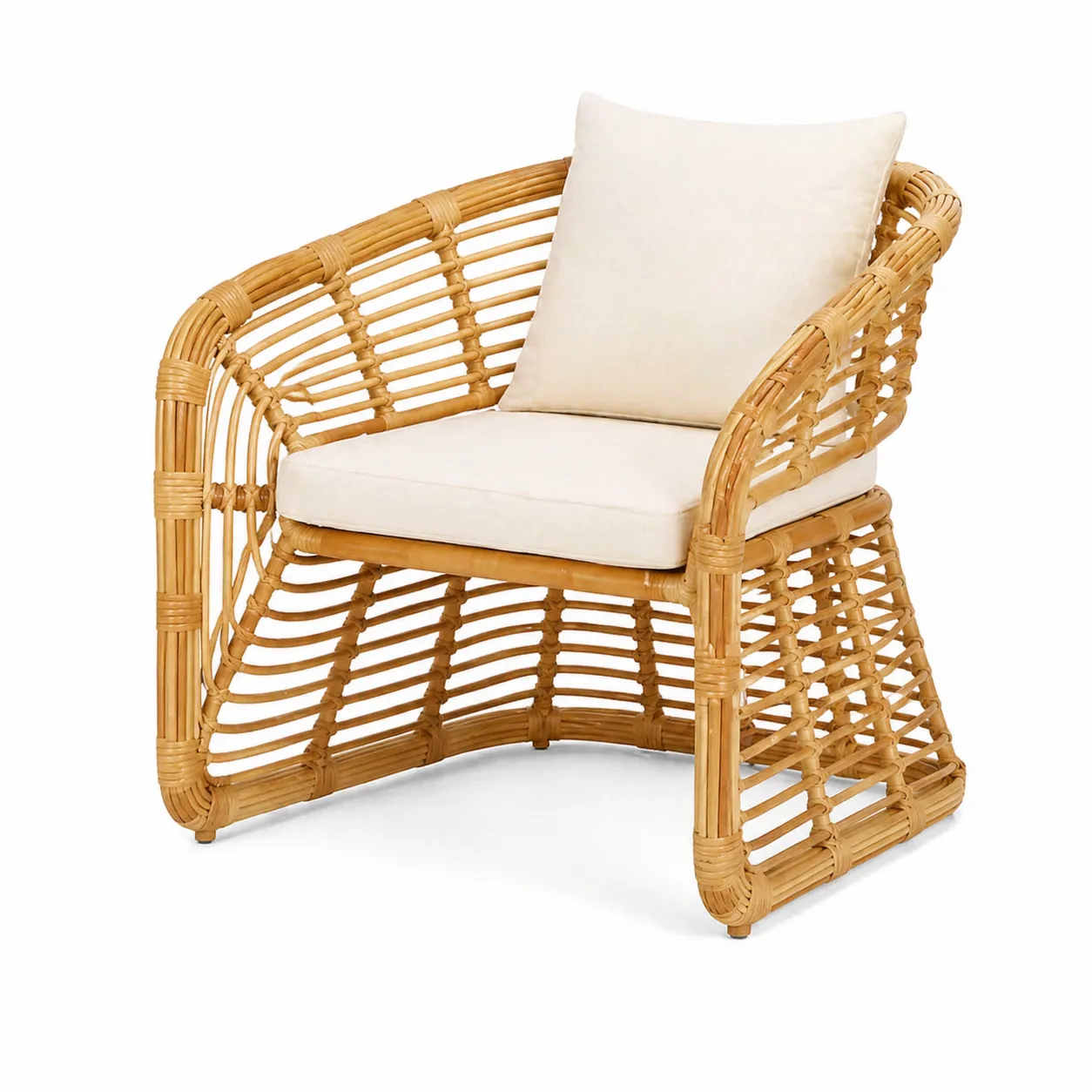 Fauteuil en rotin avec coussin beige