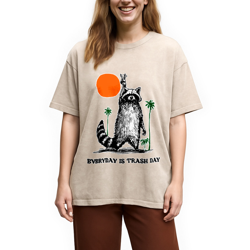Modecanvas Everyday Is Trash Day Raccoon Washed T-Shirt