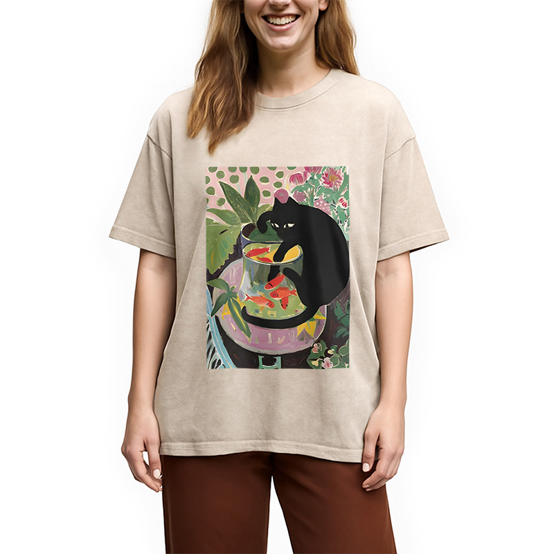 Modecanvas Goldfish And A Cat Washed T-Shirt