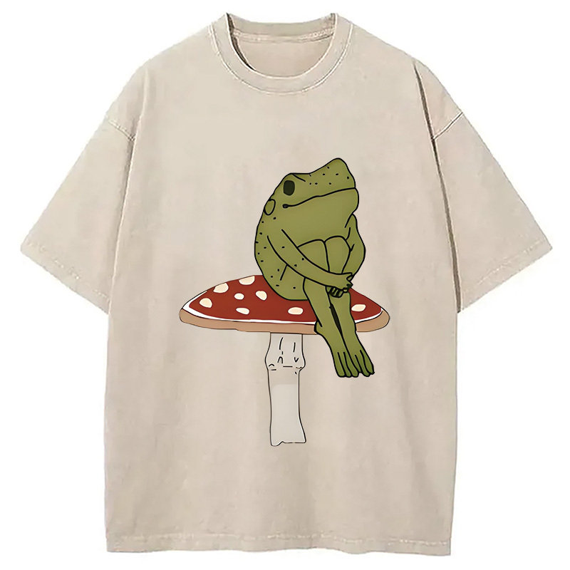 Modecanvas Frog on Mushroom Washed T-Shirt