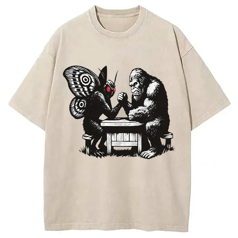 Modecanvas Bigfoot VS Mothman DTG Printing Washed T-Shirt