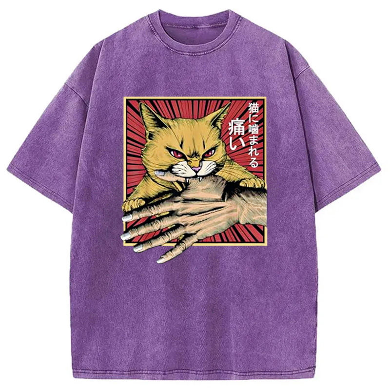 Modecanvas Anime Cat Bite Japanese Art Retro Washed T-Shirt