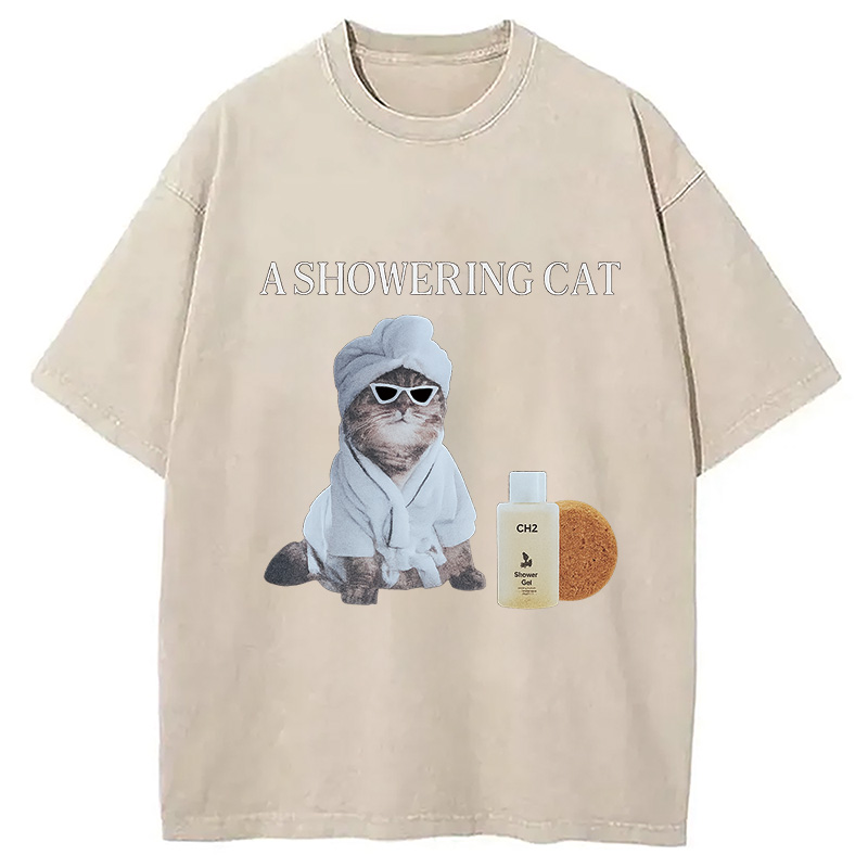 Modecanvas A Showering Cat Washed T-Shirt