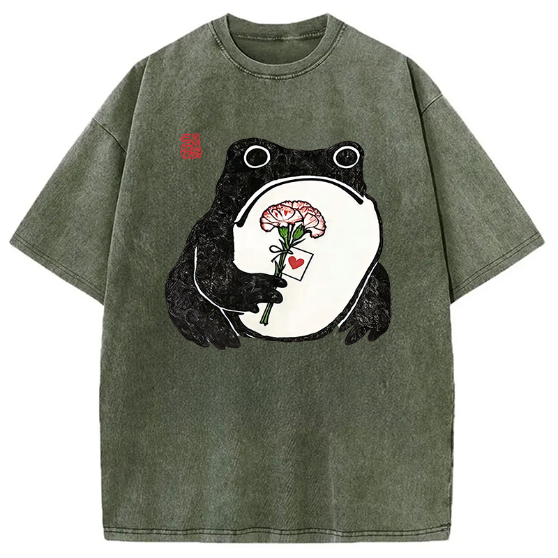 Modecanvas The Frog Holding A Carnation DTG Printing Washed T-Shirt
