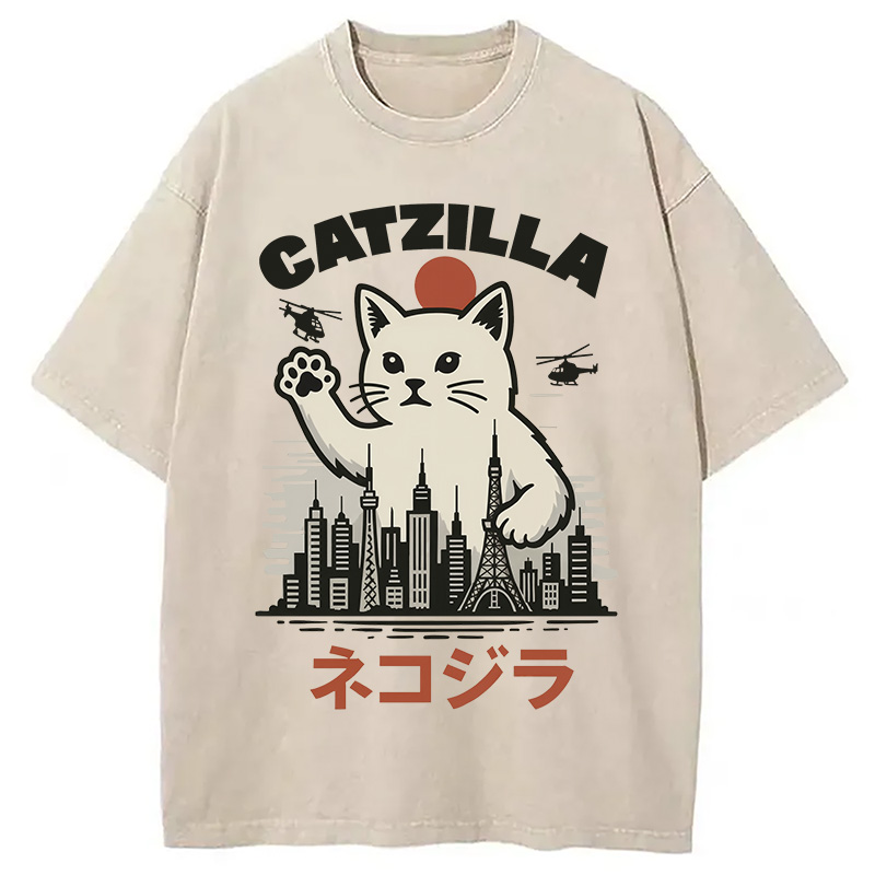 Modecanvas Feline Fury Over Tokyo Washed T-Shirt