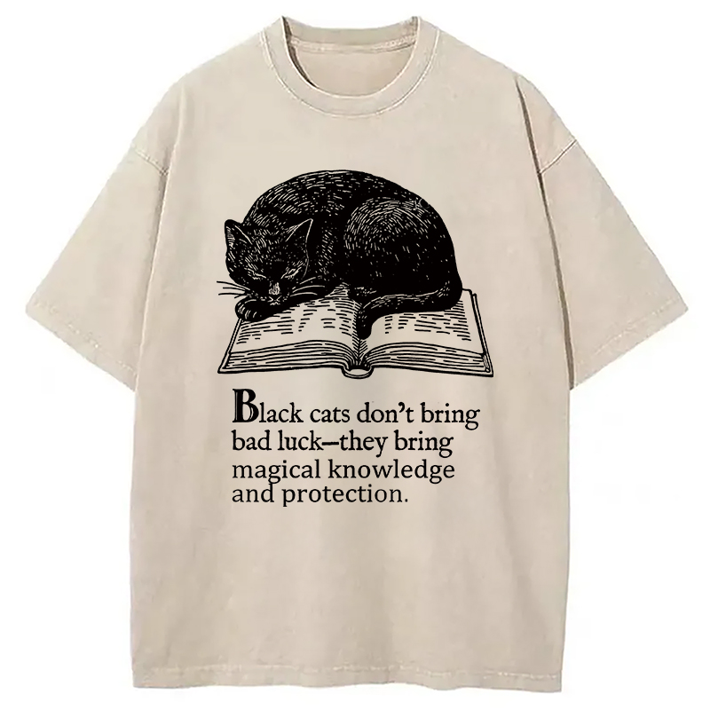 Modecanvas Black Cat Sleeping On A Book Washed T-Shirt