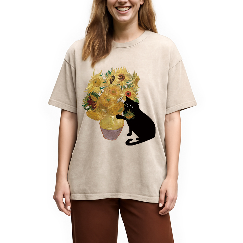 Modecanvas Cat Stealing Flowers Washed T-Shirt