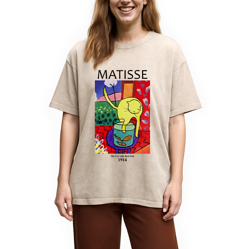 Modecanvas The Cat with Red Fish DTG Printing Washed T-Shirt