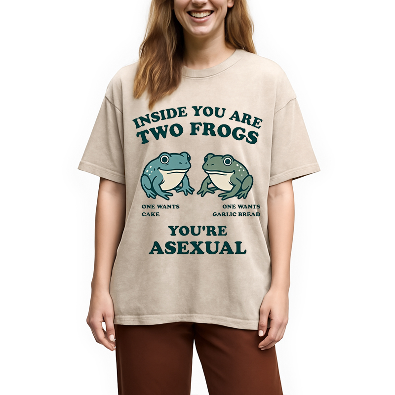Modecanvas Asexual Garlic Bread and Cake Frog DTG Printing Washed T-Shirt