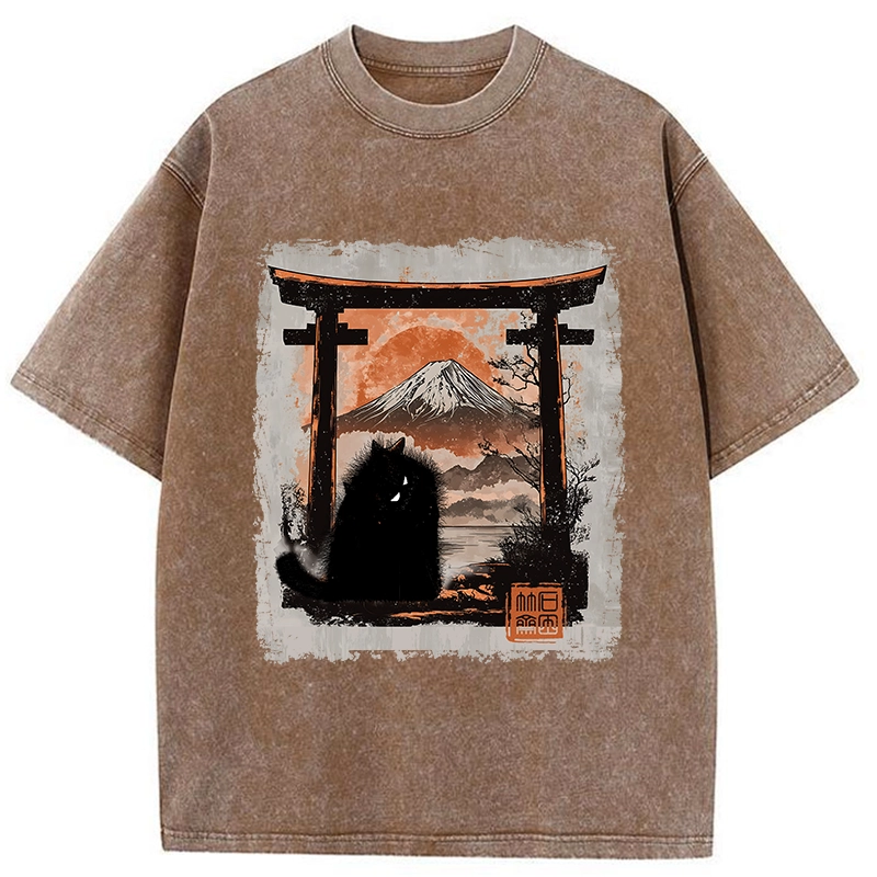 Modecanvas Mt. Fuji Guardian Cat Washed T-Shirt
