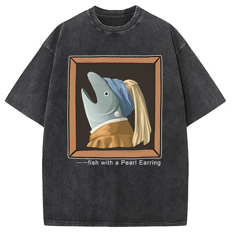 Modecanvas Fish with Pearl Earring DTG Printing Washed T-Shirt