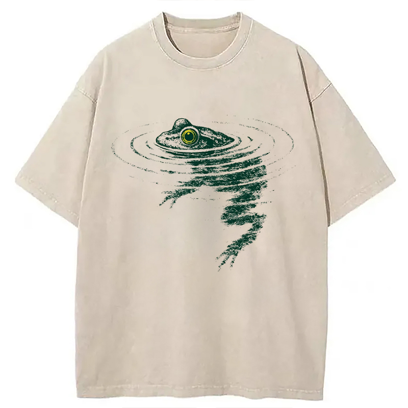 Modecanvas Frog Swimming Under Water DTG Printing Washed T-Shirt