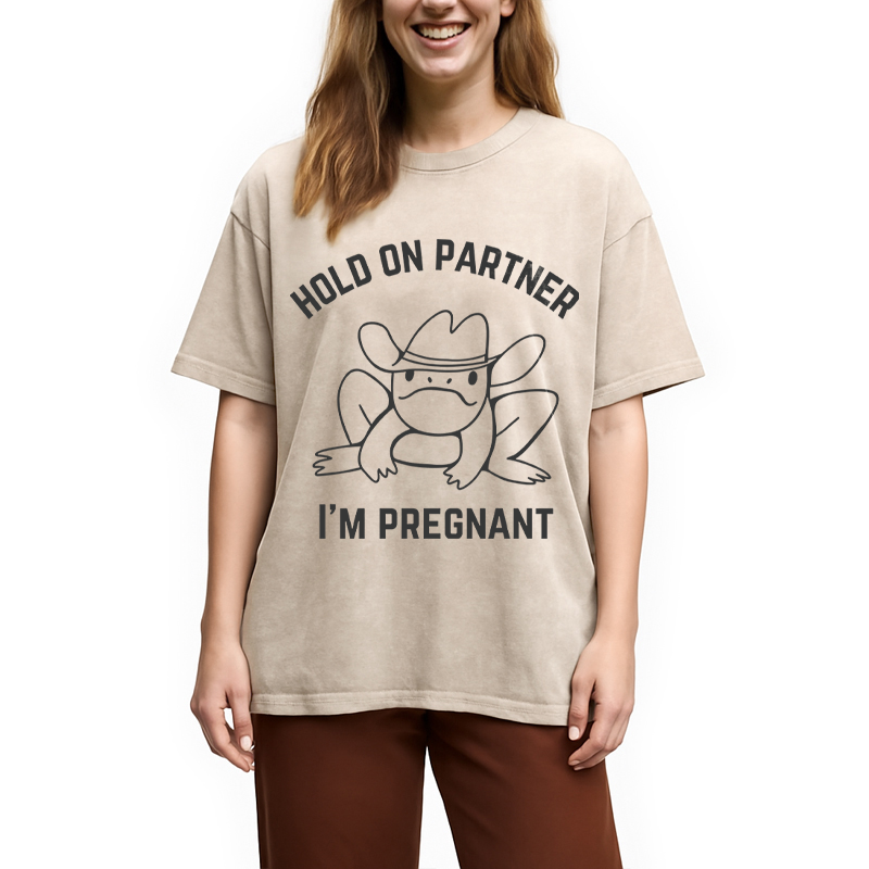 Modecanvas Funny Pregnancy Announcement DTG Printing Washed T-Shirt