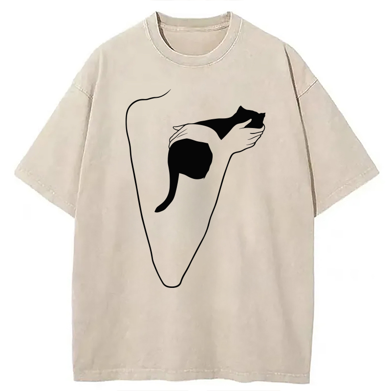 Modecanvas Minimalist Art Cat Hug DTG Printing Washed T-Shirt