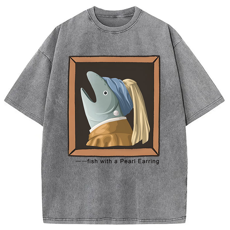 Modecanvas Fish with Pearl Earring DTG Printing Washed T-Shirt