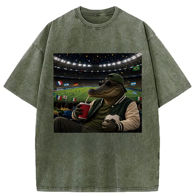 Modecanvas Funny Alligator Soccer Fan 2026 DTG Printing Washed T-Shirt