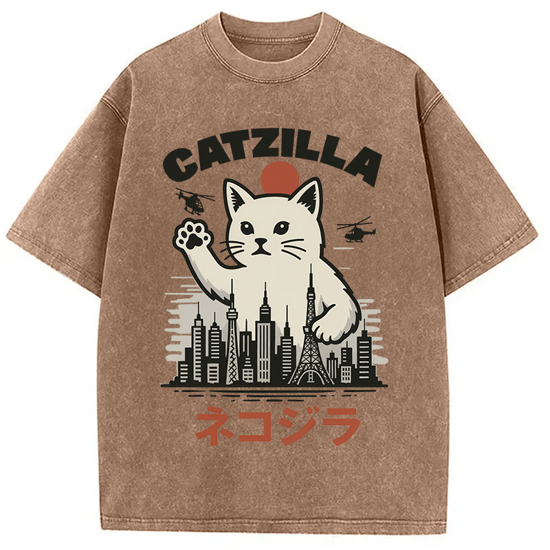 Modecanvas Feline Fury Over Tokyo Washed T-Shirt
