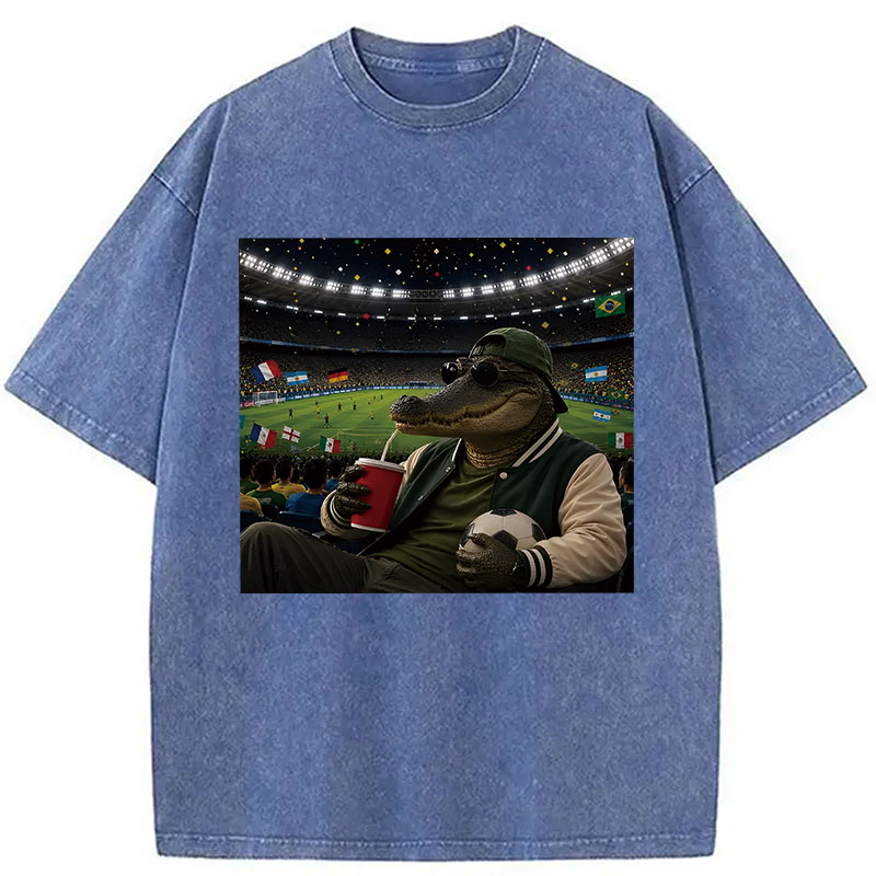 Modecanvas Funny Alligator Soccer Fan 2026 DTG Printing Washed T-Shirt