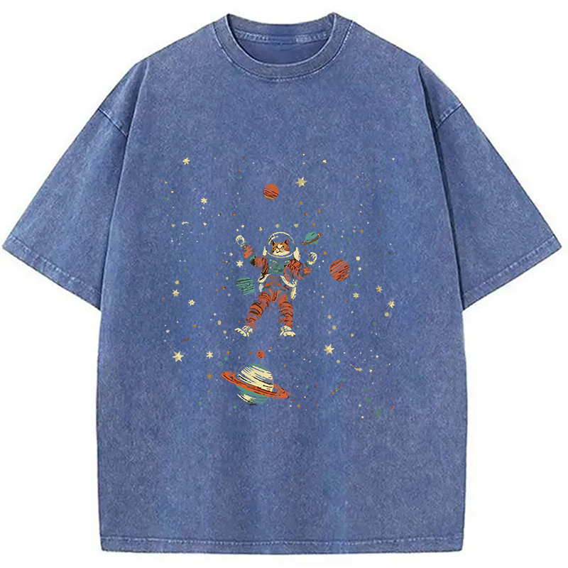 Modecanvas Nebula Explorer Cat Washed T-Shirt
