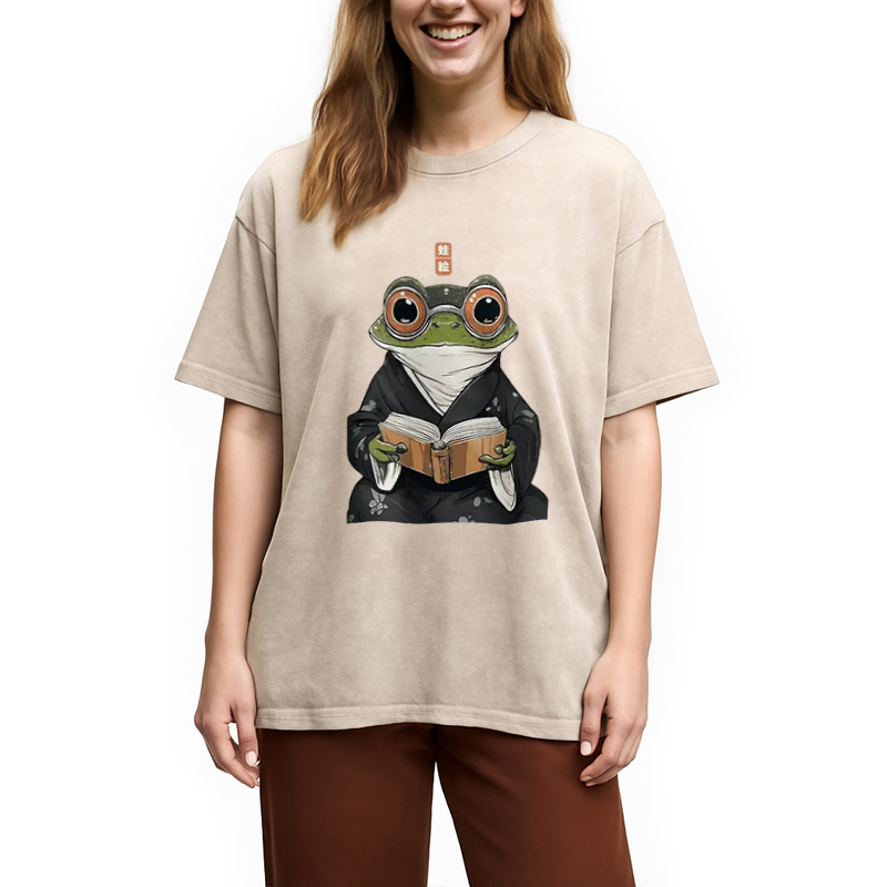 Modecanvas Frog Reading Washed T-Shirt