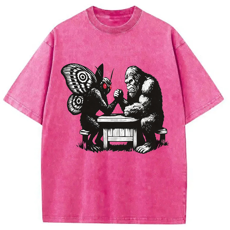 Modecanvas Bigfoot VS Mothman DTG Printing Washed T-Shirt