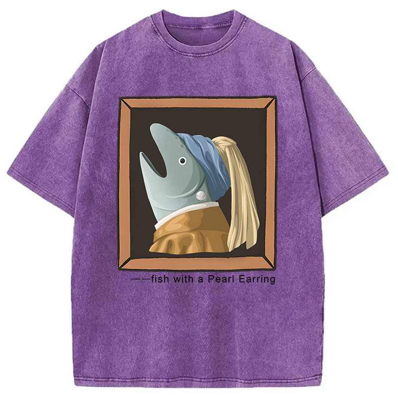 Modecanvas Fish with Pearl Earring DTG Printing Washed T-Shirt
