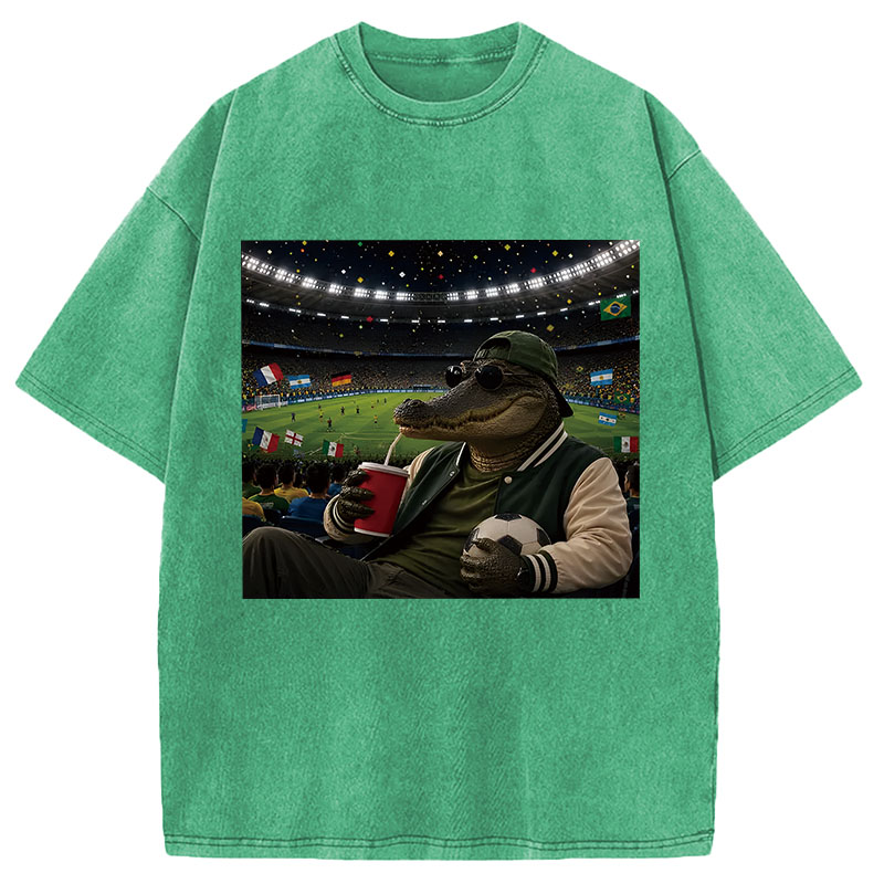 Modecanvas Funny Alligator Soccer Fan 2026 DTG Printing Washed T-Shirt
