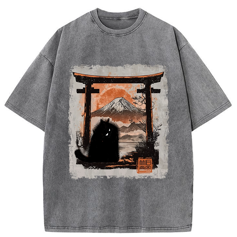 Modecanvas Mt. Fuji Guardian Cat Washed T-Shirt