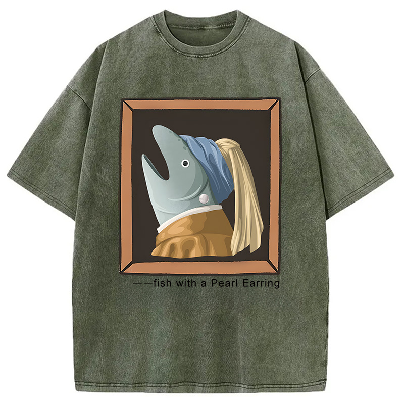 Modecanvas Fish with Pearl Earring DTG Printing Washed T-Shirt