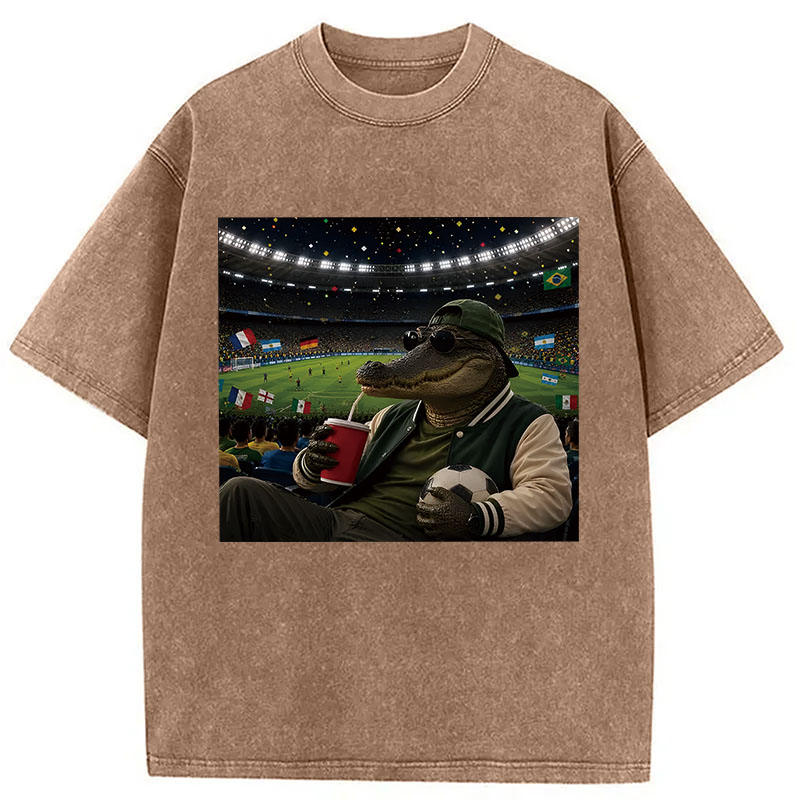 Modecanvas Funny Alligator Soccer Fan 2026 DTG Printing Washed T-Shirt