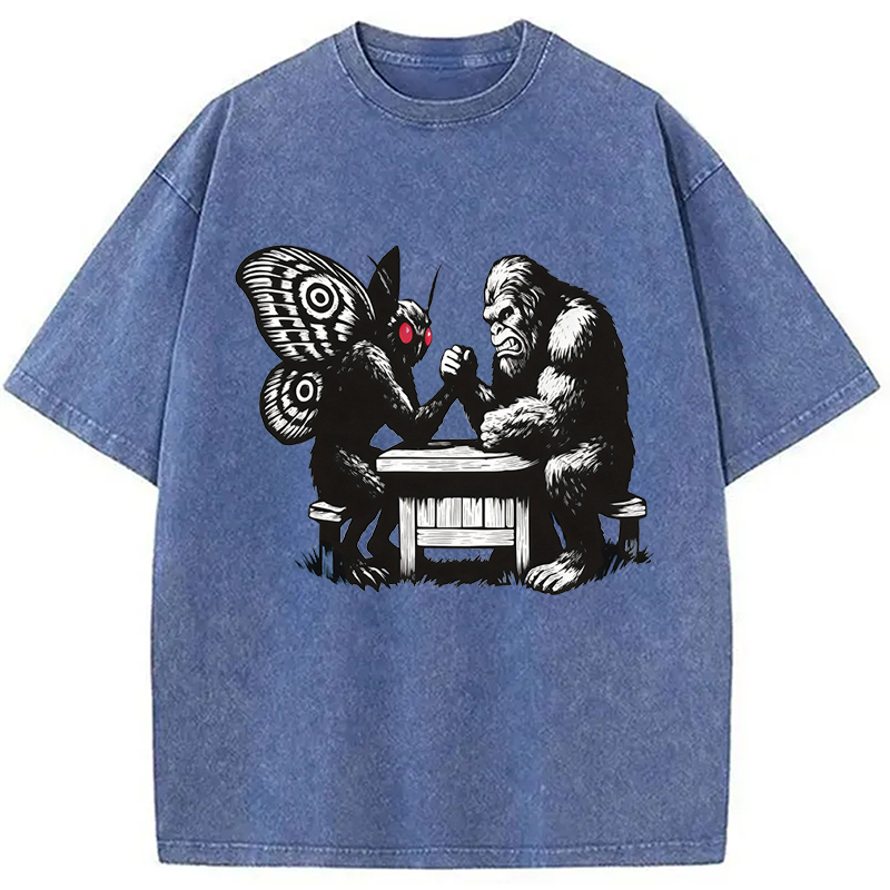 Modecanvas Bigfoot VS Mothman DTG Printing Washed T-Shirt