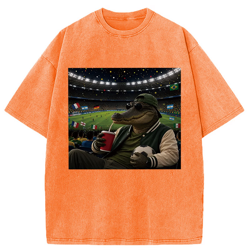 Modecanvas Funny Alligator Soccer Fan 2026 DTG Printing Washed T-Shirt