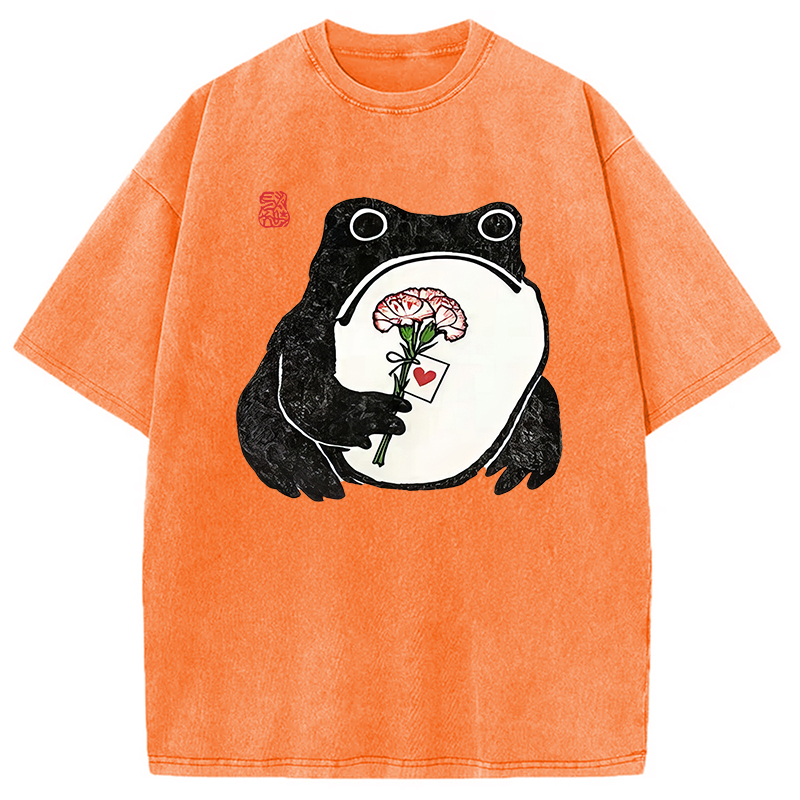 Modecanvas The Frog Holding A Carnation DTG Printing Washed T-Shirt