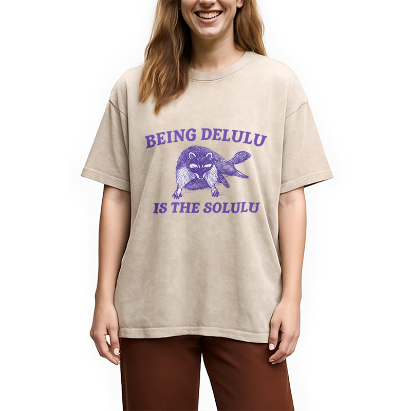 Modecanvas Funny Delusional Raccoon Washed T-Shirt