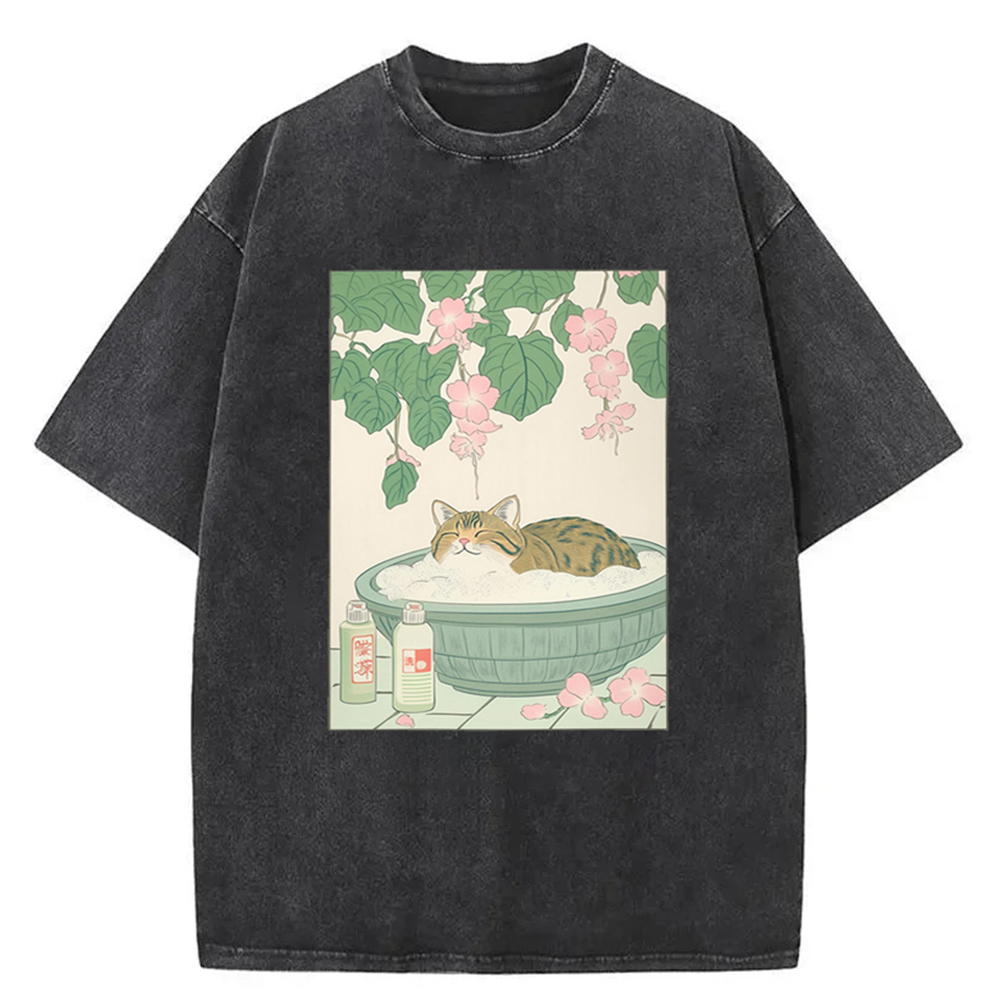 Modecanvas Tabby Cat In Bathtub Japanese Bathroom Decor Washed T-Shirt