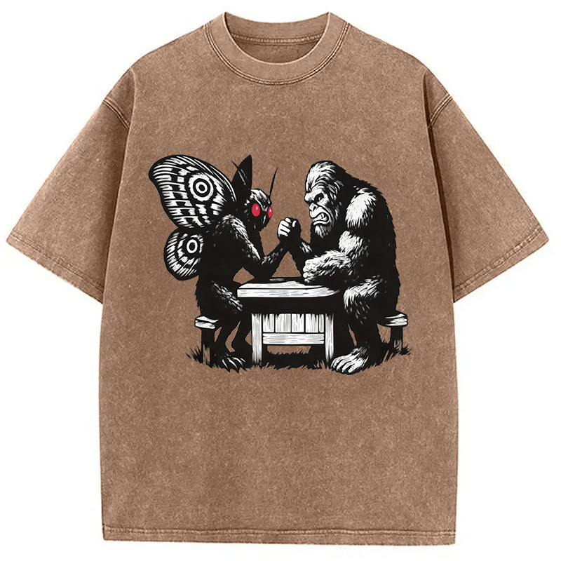 Modecanvas Bigfoot VS Mothman DTG Printing Washed T-Shirt
