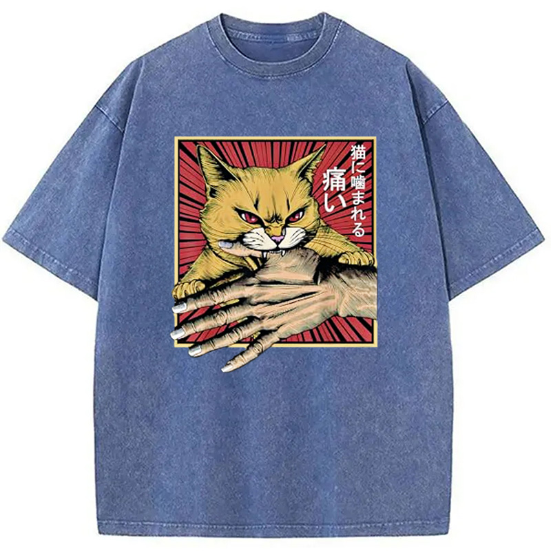 Modecanvas Anime Cat Bite Japanese Art Retro Washed T-Shirt