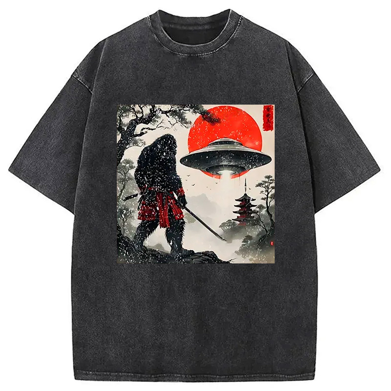 Modecanvas Bigfoot Vs Alien Washed T-Shirt