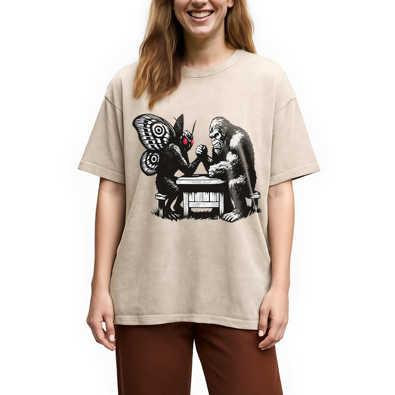 Modecanvas Bigfoot VS Mothman DTG Printing Washed T-Shirt