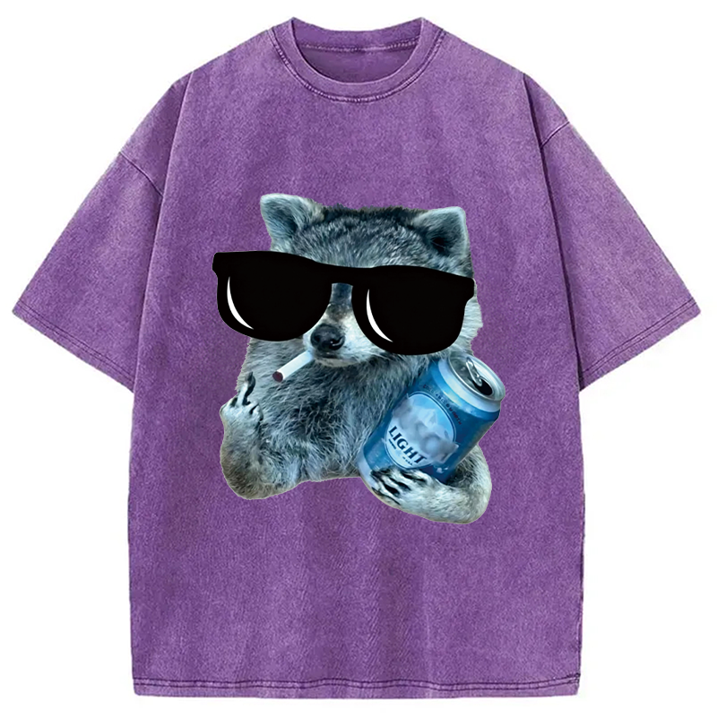 Modecanvas Raccoon Drinking Beer DTG Printing Washed T-Shirt
