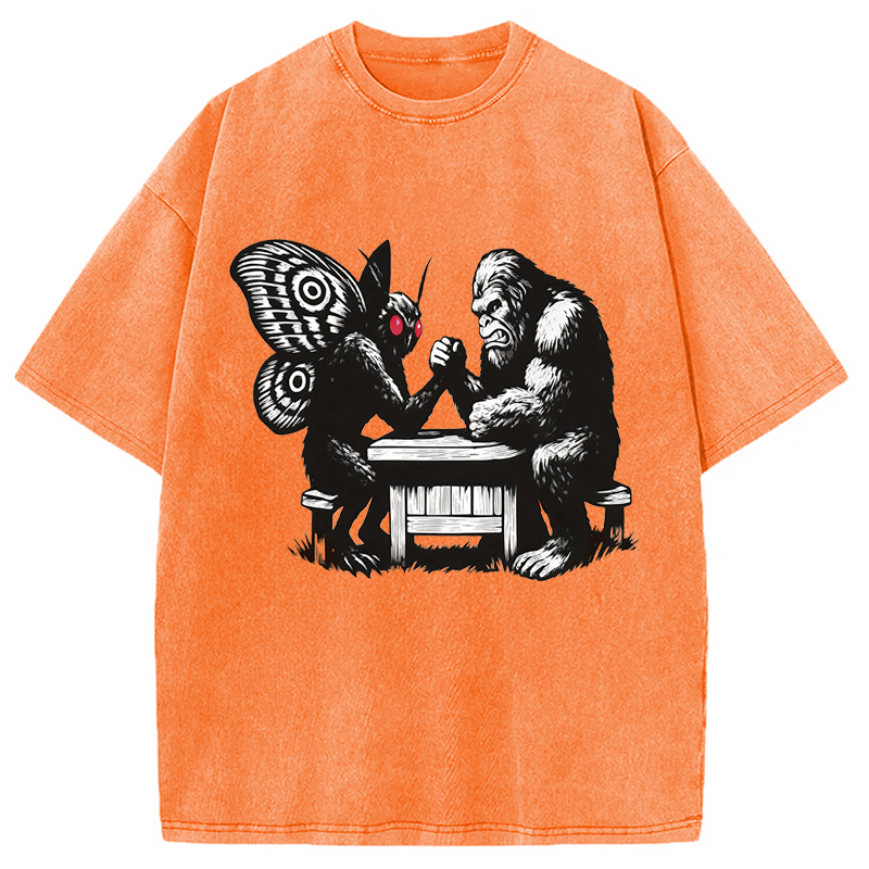 Modecanvas Bigfoot VS Mothman DTG Printing Washed T-Shirt