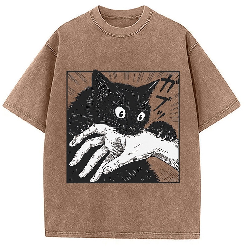 Modecanvas Vintage Black Cat Bite Washed T-Shirt