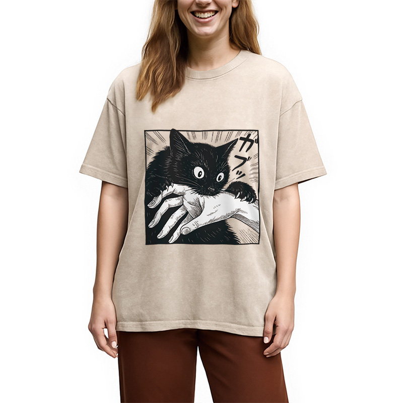 Modecanvas Vintage Black Cat Bite Washed T-Shirt