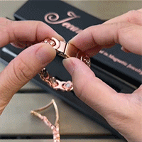 Copper Bracelets for Women Pure Copper Magnetic Bracelet with 3800 Gauss Effective Magnets Trendy Stack Bangle Stretch Bangle