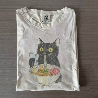 Cat Eating Ramen Funny T-shirt